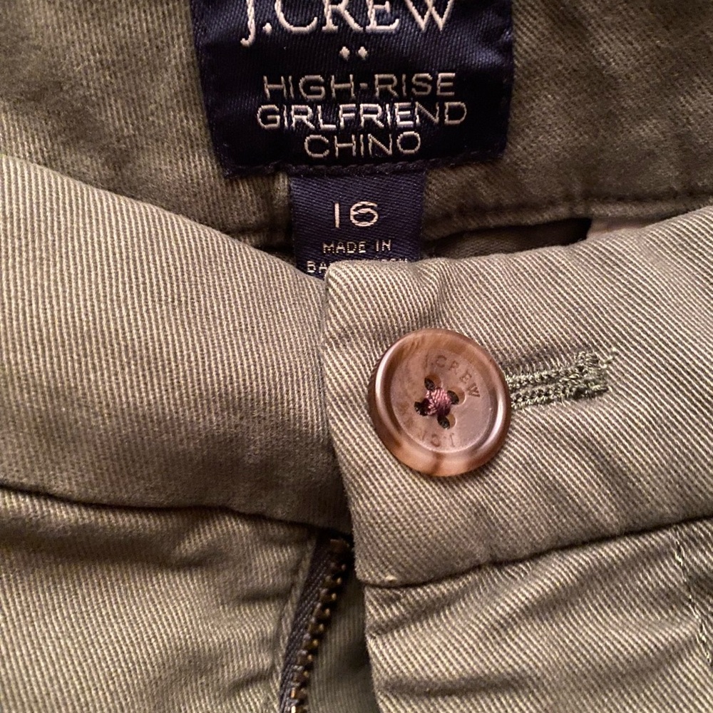 J. Crew High-rise Girlfriend Chino pants. Size 16. - Picture 3 of 4